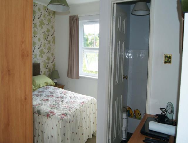 1 Laurel Cottages, Brook Street, Dawlish, Devon EX7 9AH