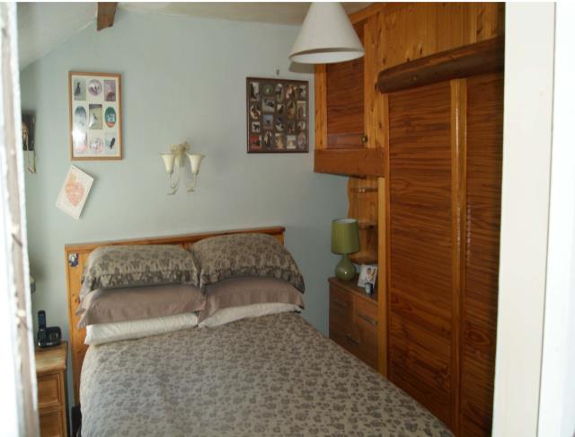 1 Laurel Cottages, Brook Street, Dawlish, Devon EX7 9AH