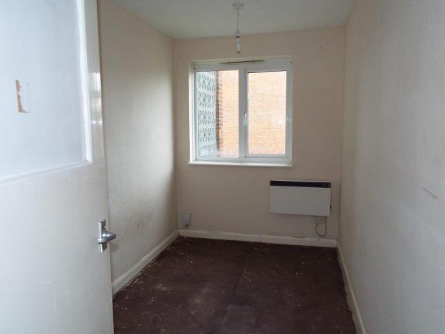 55 Lumsden Road, Southsea, Hampshire PO4 9LN