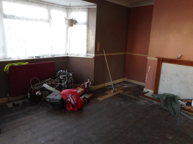 48 East Pafford Avenue, Torquay TQ2 8DA