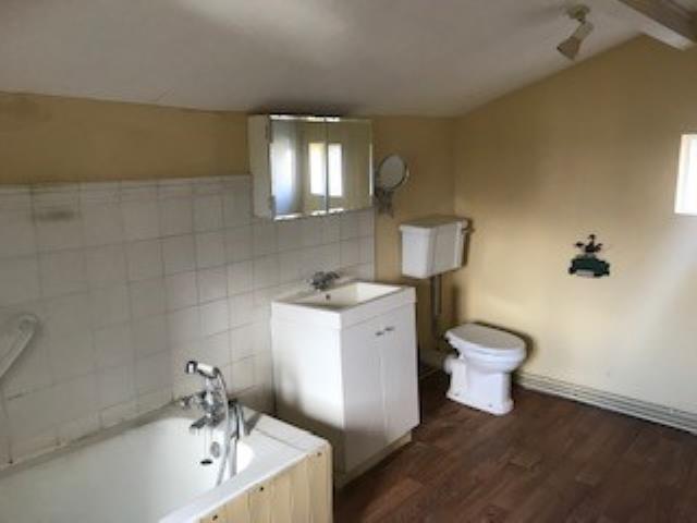 17 Merlin Haven, Wotton-under-edge, Gloucestershire GL12 7BA