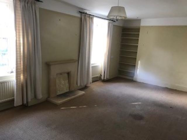 17 Merlin Haven, Wotton-under-edge, Gloucestershire GL12 7BA