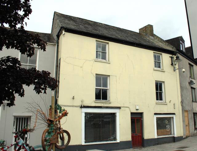 25 Honey Street, Bodmin, Cornwall PL31 2DL
