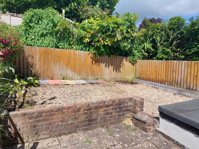 30 Holcombe Village, Holcombe, Dawlish, Devon EX7 0JR