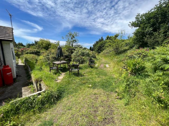 Charwyn, Porcupine, Par, Cornwall PL24 2RP
