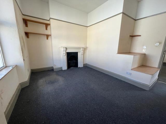 First Floor Flat, 29 Sydney Street, Plymouth PL1 5AE
