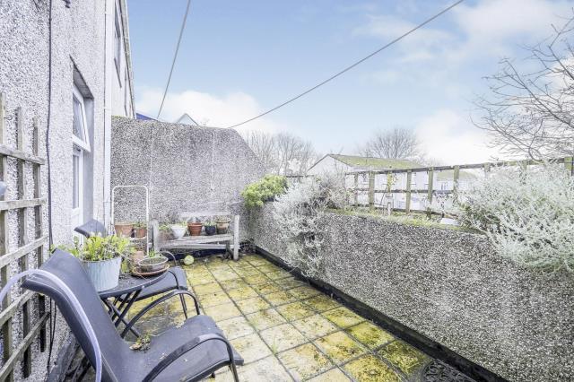 10 Jack Stephens Estate, Penzance, Cornwall TR18 2QE