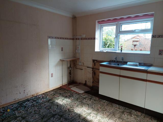 86 Blackdown View, Ilminster, Somerset TA19 0BD