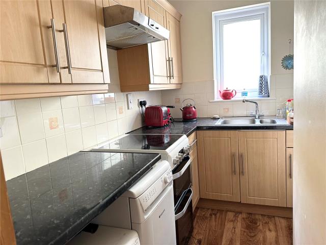 11 Brook View, Totnes, Devon TQ9 5FH