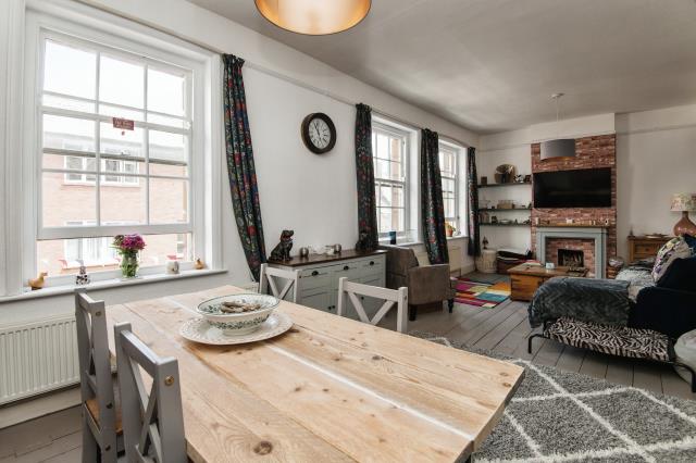 23a High Street, Budleigh Salterton, Devon EX9 6LD