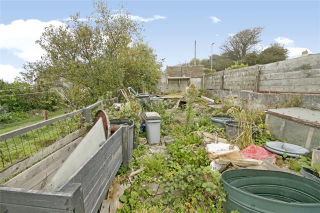 88 Drump Road, Redruth, Cornwall TR15 1PR