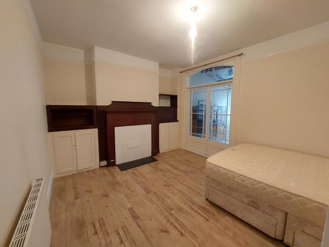 15 Topsham Road, Exeter EX2 4EZ