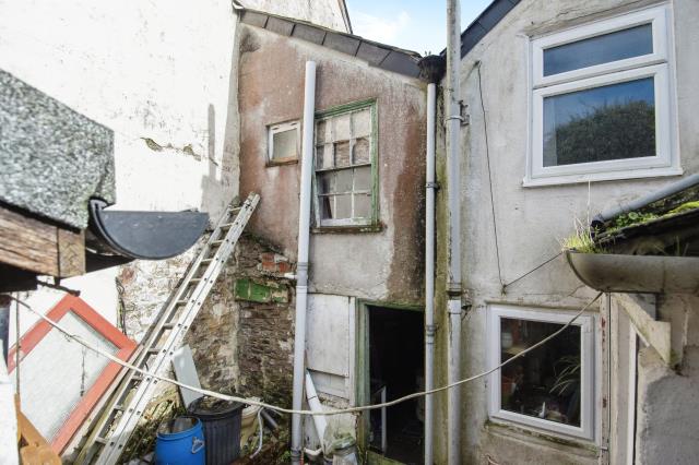 58 West Street, Millbrook, Torpoint, Cornwall PL10 1AE