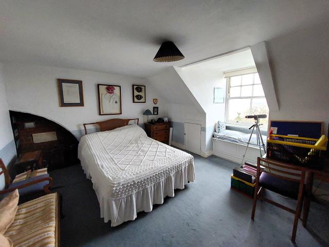 Nelson House, 6 The Beacon, Exmouth, Devon EX8 2AG