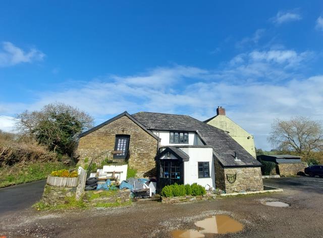 The Hayloft, Lower Clicker Road, Menheniot, Liskeard, Cornwall PL14 3PJ