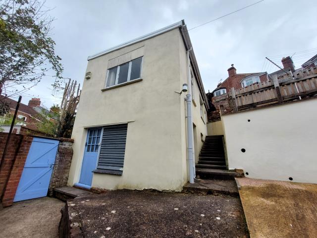 15 Topsham Road, Exeter EX2 4EZ