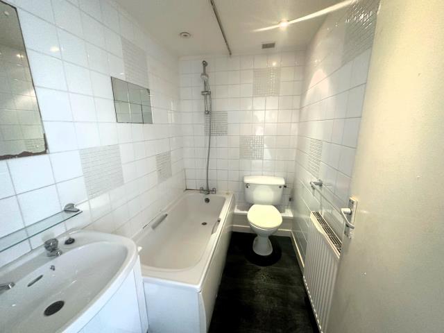 Flat 3, 49 Haddington Road, Plymouth PL2 1RR