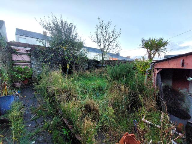 17 Third Avenue, Camels Head, Plymouth PL2 2EH