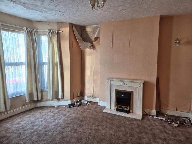 17 Third Avenue, Camels Head, Plymouth PL2 2EH