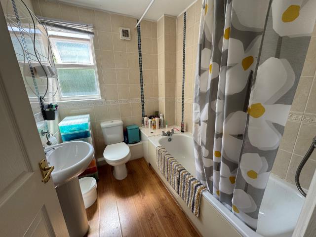 2 Carn Bargus, Whitemoor, Nanpean, St. Austell, Cornwall PL26 7XF