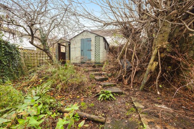 71 Wolborough Street, Newton Abbot, Devon TQ12 1LG