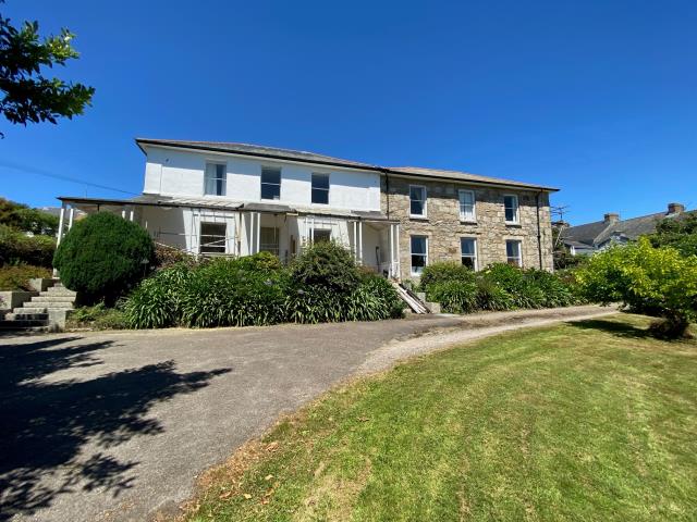 Flat 3, Chycelin, Alverton Terrace, Penzance, Cornwall TR18 4JH