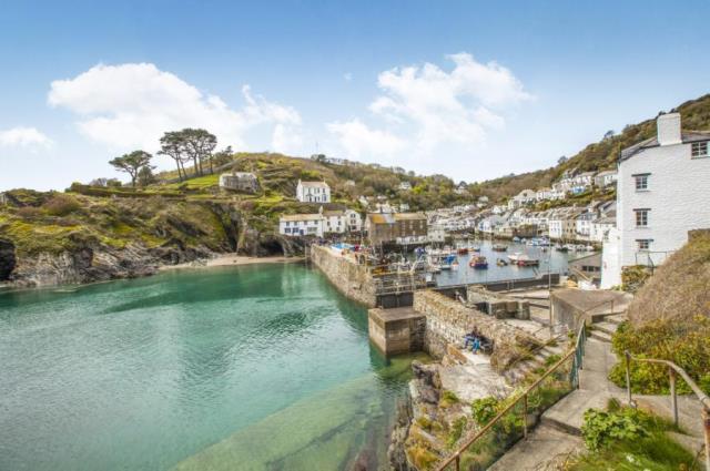 Pedyr's Bake House, 4 Fore Street, Polperro, Looe, Cornwall PL13 2RR