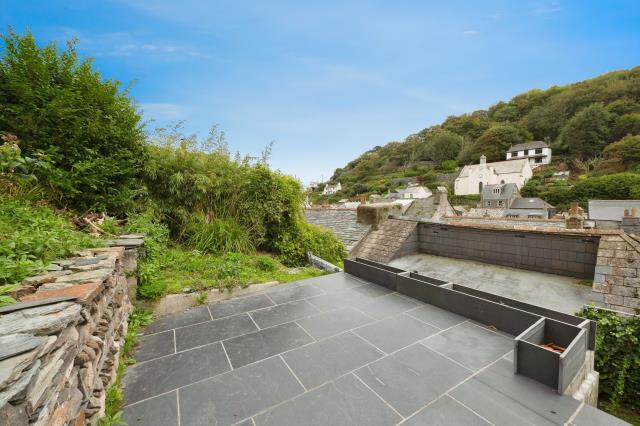 Pedyr's Bake House, 4 Fore Street, Polperro, Looe, Cornwall PL13 2RR