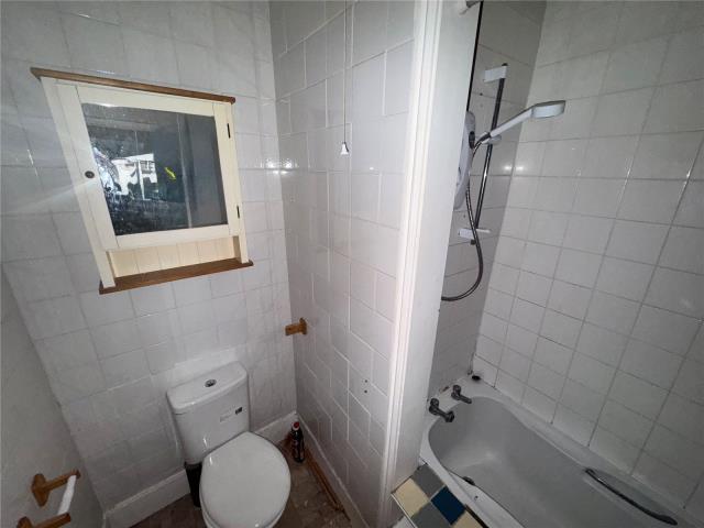 39 Vyvyan Street, Camborne, Cornwall TR14 8AS