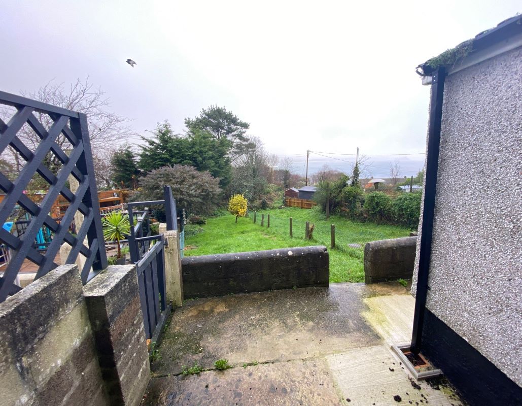 10 Chywoone Place, Newlyn, Penzance, Cornwall, TR18 5NW