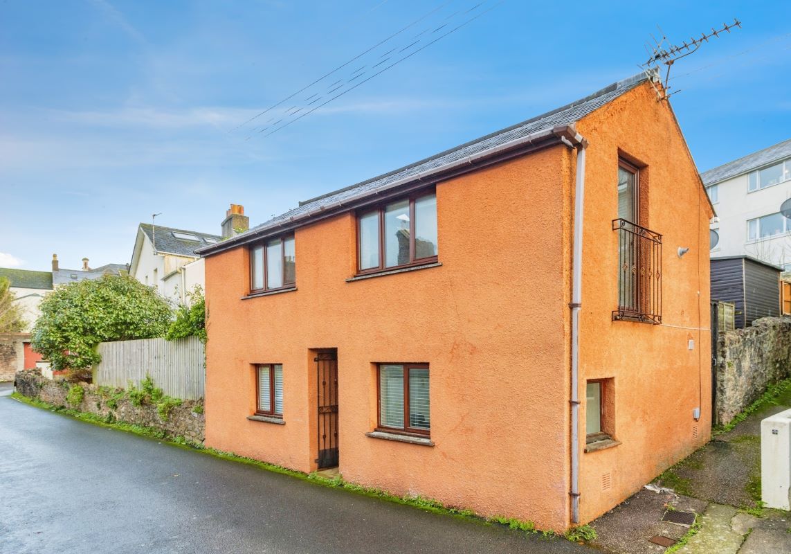 Stable Barn Cottage, 1 Stable Lane, Torquay, Devon, TQ1 4SA