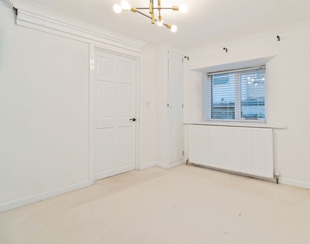 Stable Barn Cottage, 1 Stable Lane, Torquay, Devon, TQ1 4SA