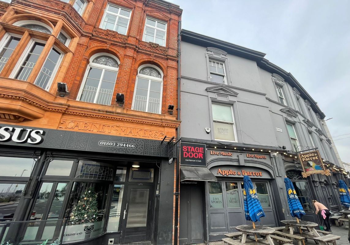 Flat 4, 16 The Strand, Torquay, Devon, TQ1 2AA