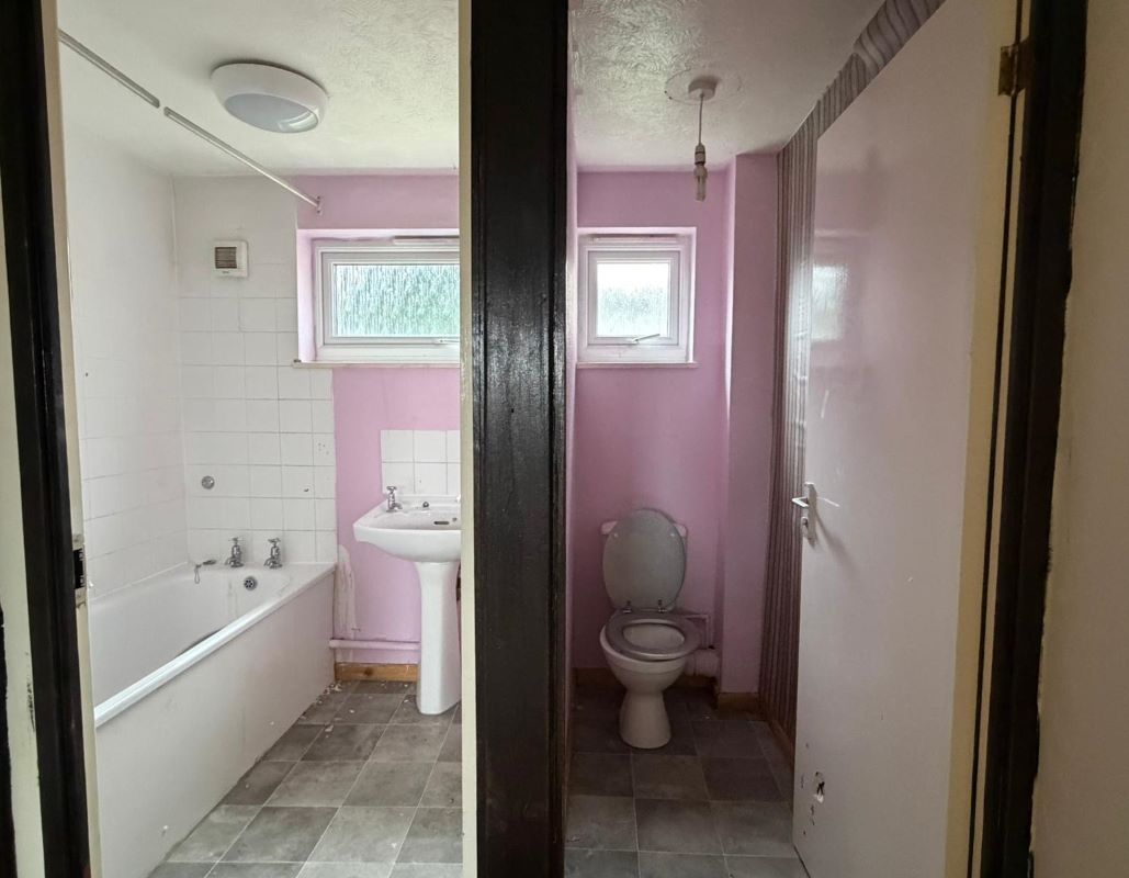 24 Pengover Park, Liskeard, Cornwall, PL14 3QH