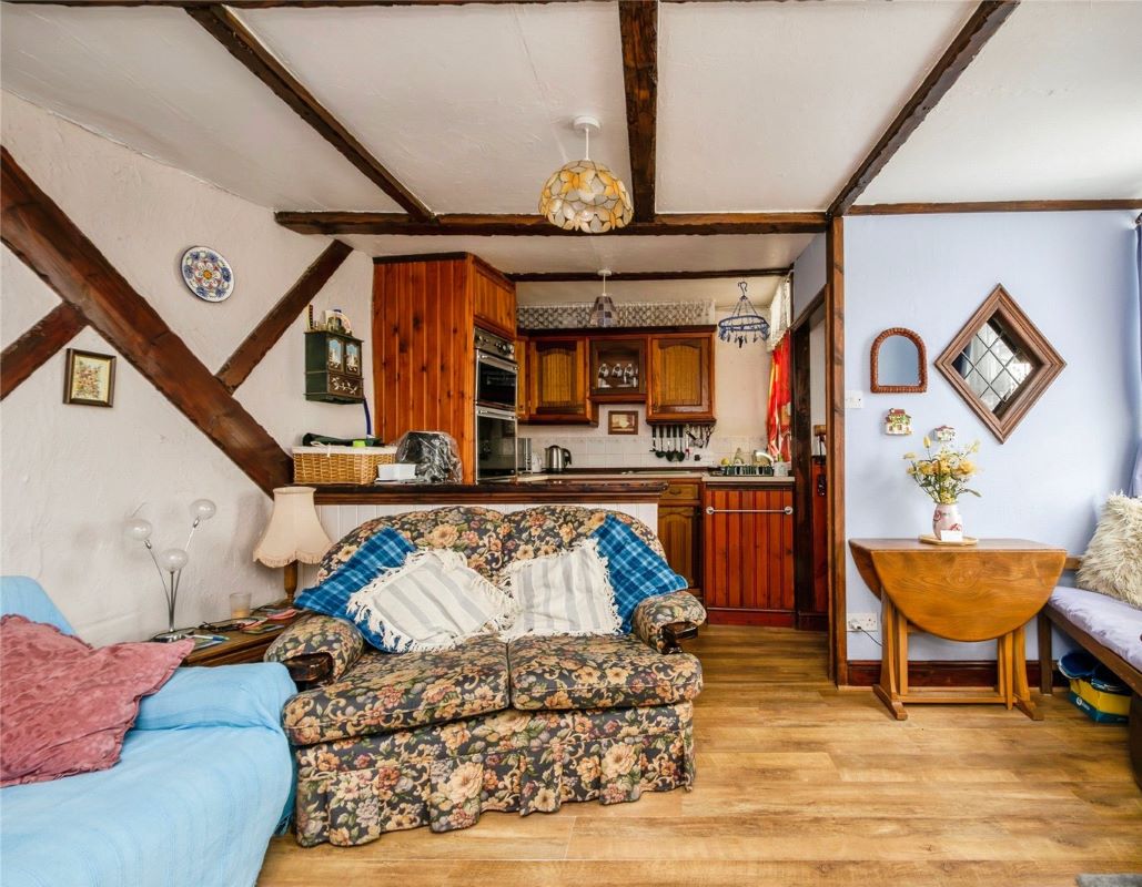 23 Brook Street, Dawlish, Devon, EX7 9AE