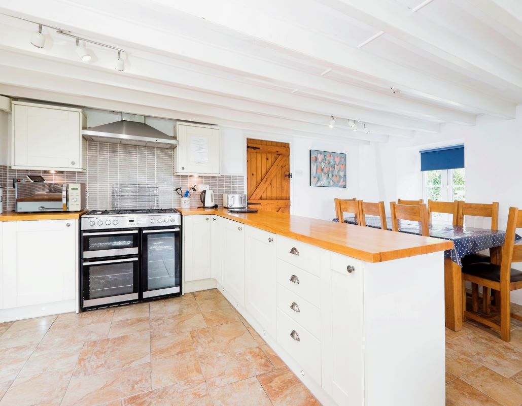 Higher Trenoweth, Longstone, St Ives, Carbis Bay, Cornwall, TR26 3LT TR26 3LT