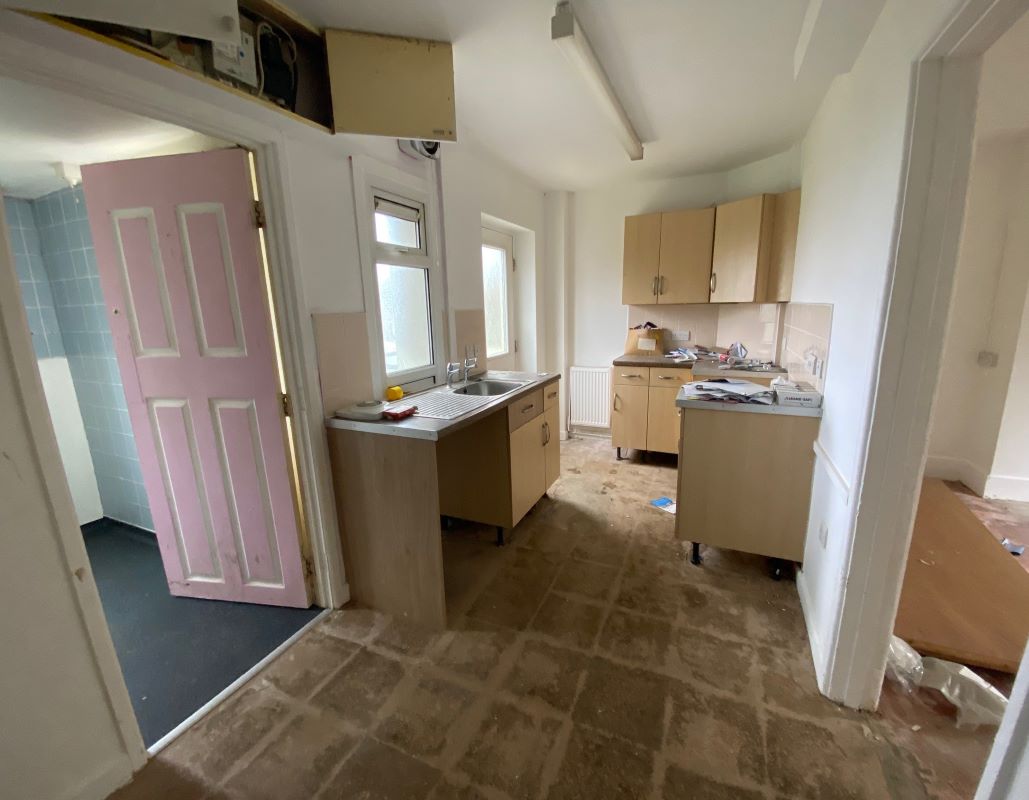 11 Chywoone Place, Newlyn, Penzance, Cornwall, TR18 5NW TR18 5NW