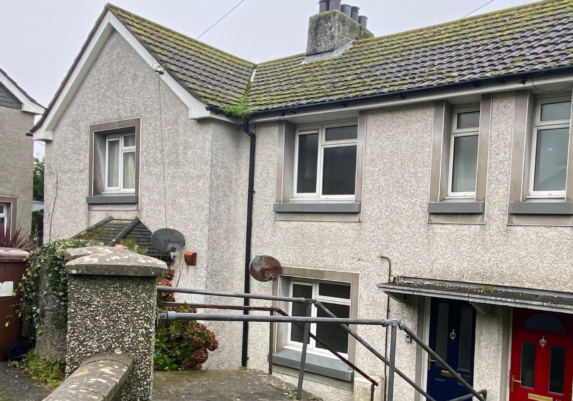10 Chywoone Place, Newlyn, Penzance, Cornwall, TR18 5NW TR18 5NW
