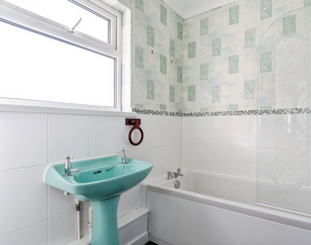 Upper Fairholme, Perranuthnoe, Penzance, Cornwall, TR20 9LZ TR20 9LZ