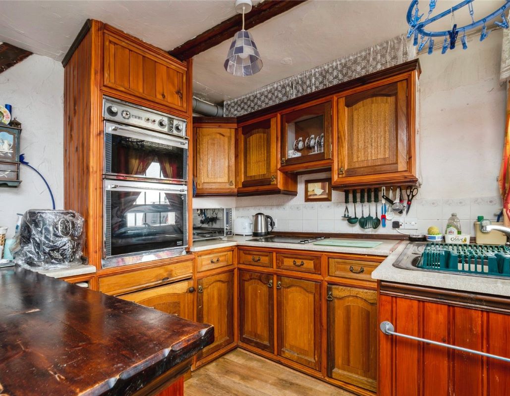 23 Brook Street, Dawlish, Devon, EX7 9AE EX7 9AE