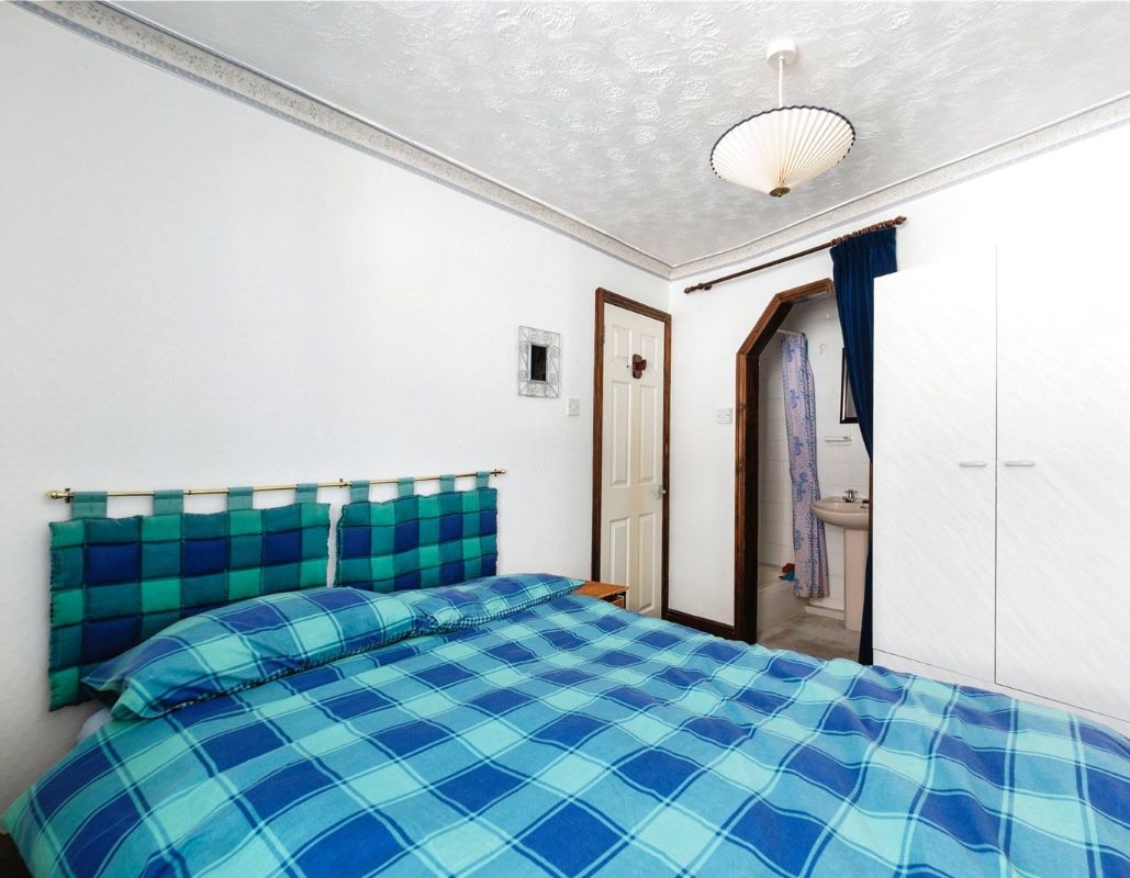 23 Brook Street, Dawlish, Devon, EX7 9AE EX7 9AE