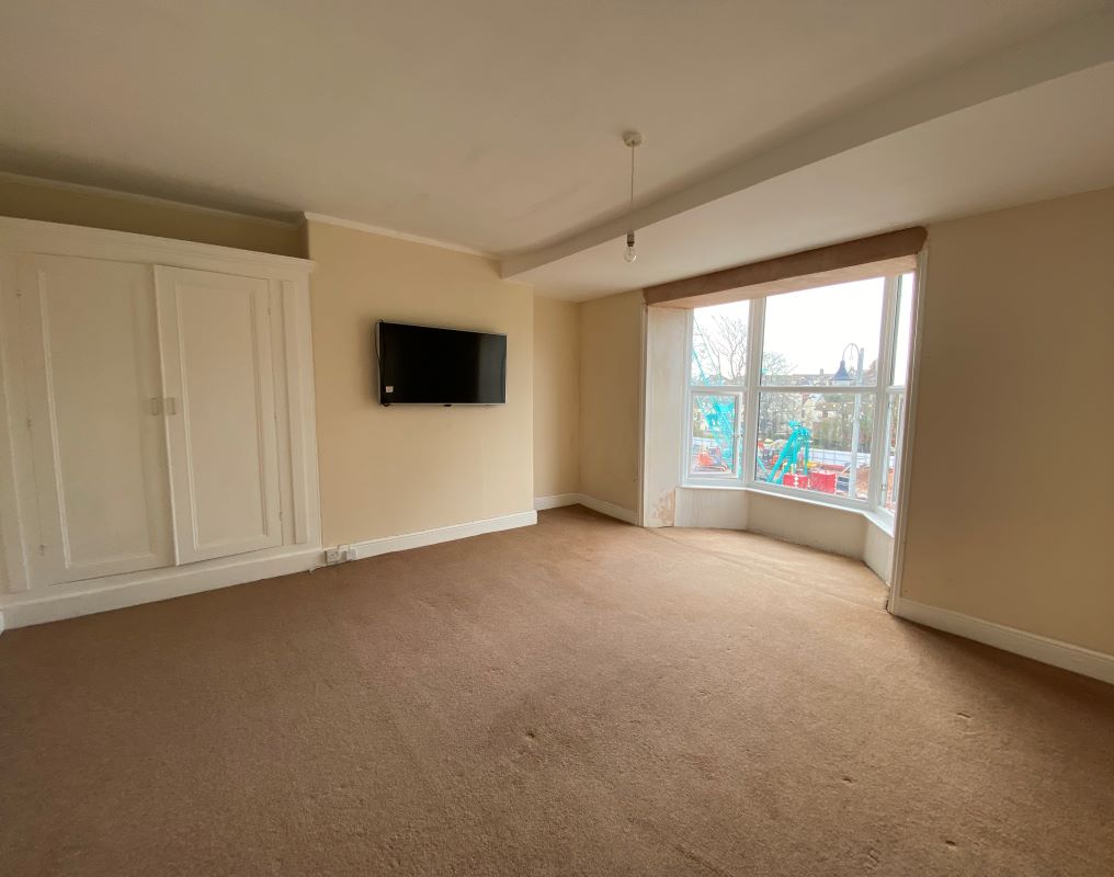 13 - 14 The Strand, Dawlish, Devon, EX7 9PS EX7 9PS