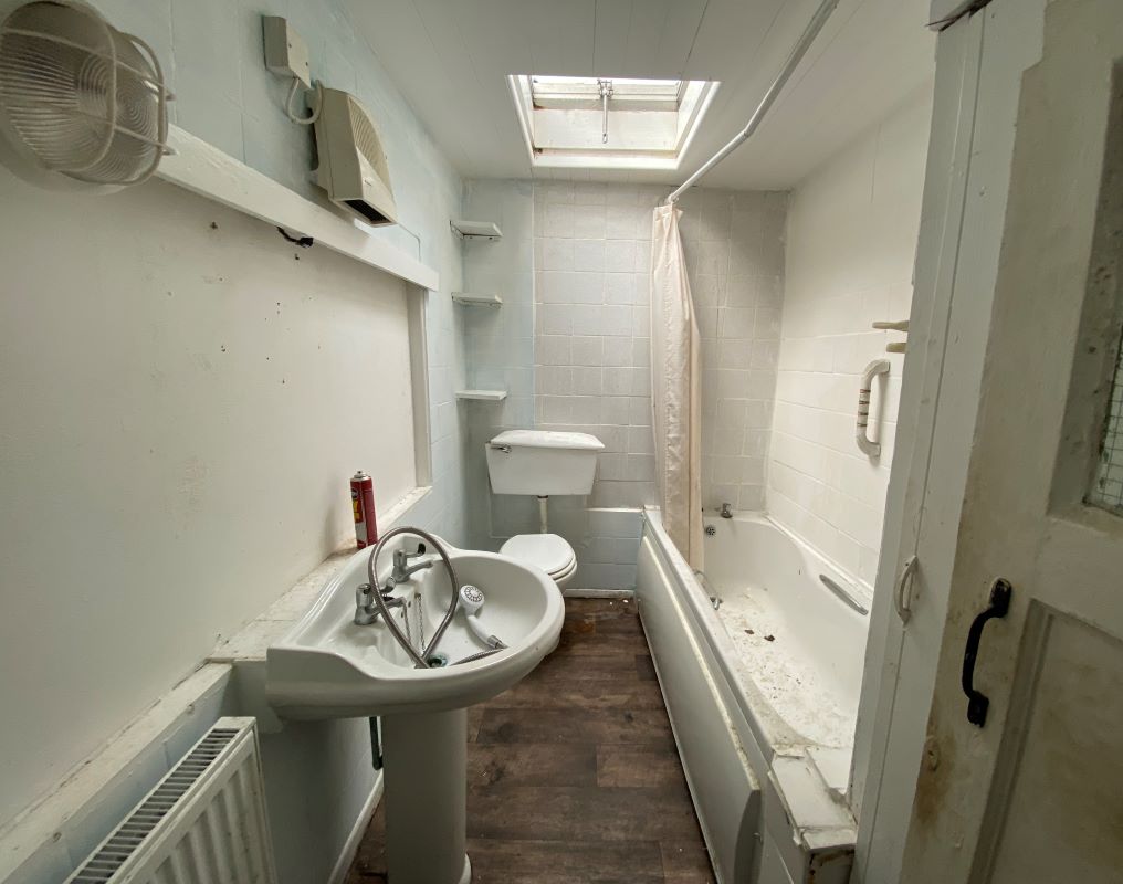 17 St. Nicholas Street, Bodmin, Cornwall, PL31 1AB PL31 1AB