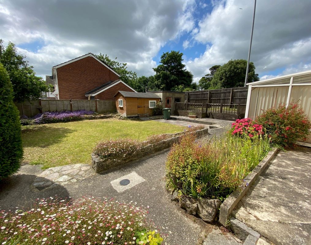 51 Old Exeter Road, Newton Abbot, Devon, TQ12 2NH TQ12 2NH