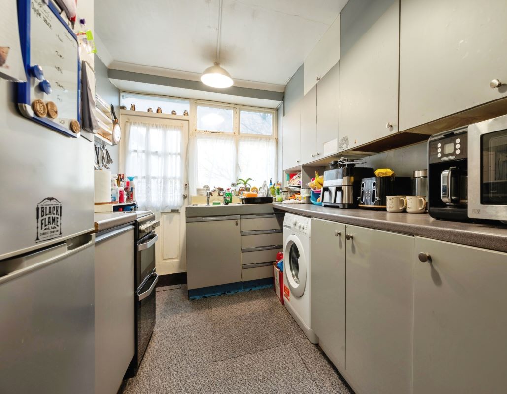 1 Cheltenham Place, Newquay, Cornwall, TR7 1BA TR7 1BA