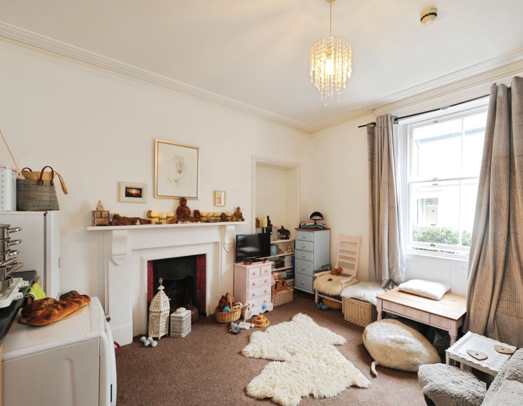 Warwick House, 16A Morrab Place, Penzance, Cornwall, TR18 4DG TR18 4DG