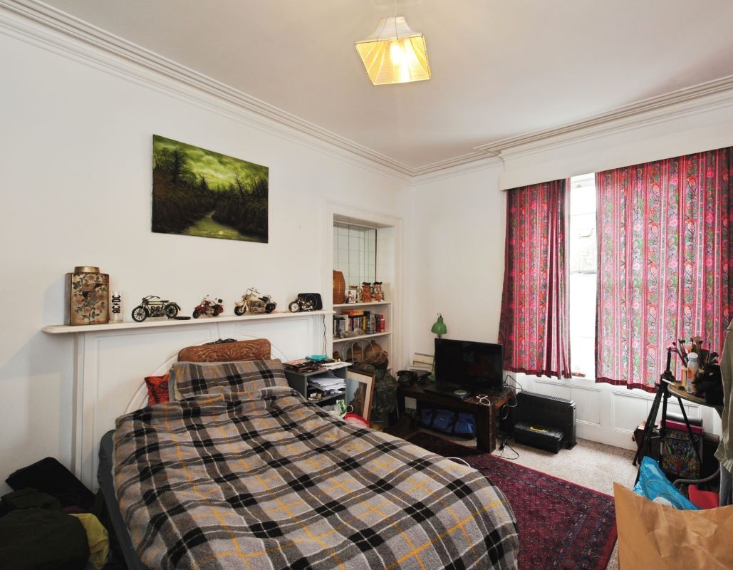 Warwick House, 16A Morrab Place, Penzance, Cornwall, TR18 4DG TR18 4DG