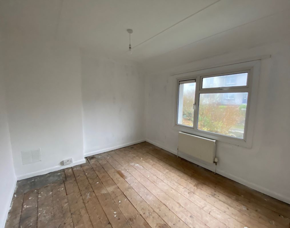 11 Chywoone Place, Newlyn, Penzance, Cornwall, TR18 5NW TR18 5NW