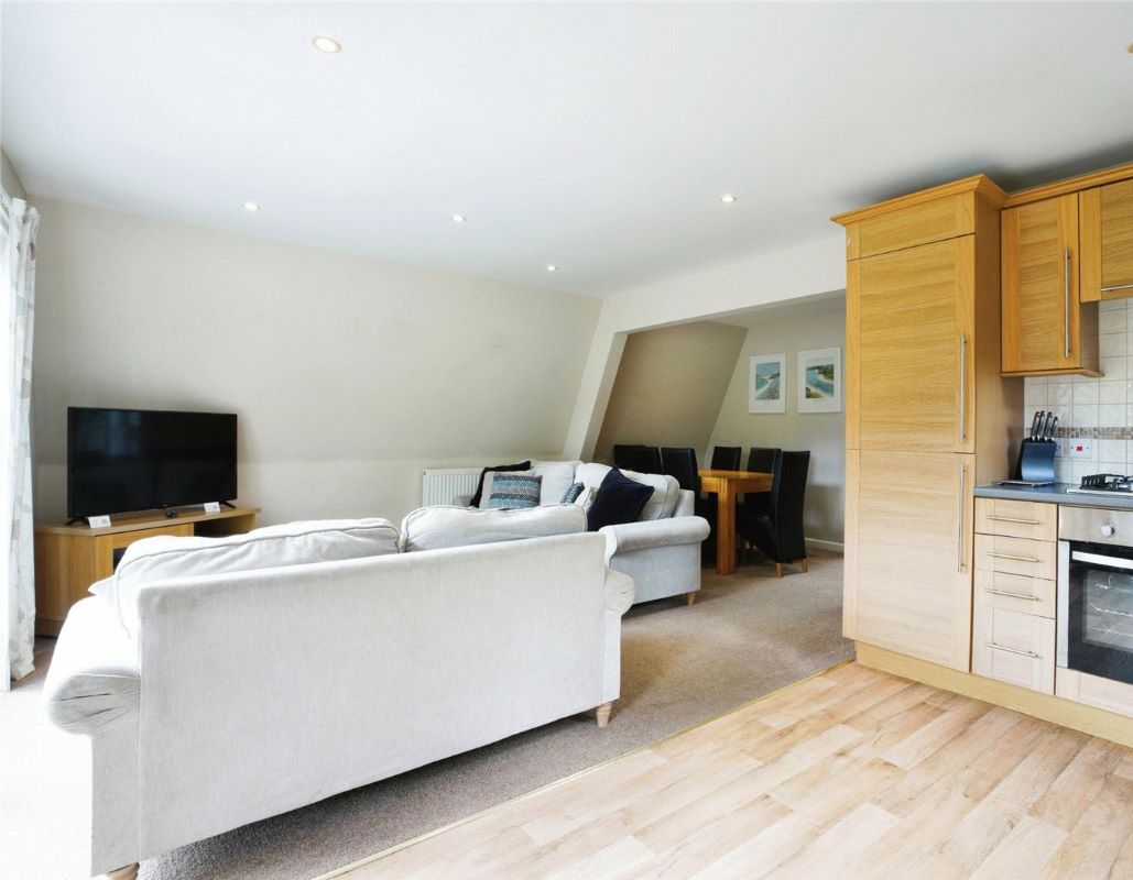 Lodge 4, Bodmin Holiday Park, Lanivet, Bodmin, Cornwall, PL30 5JJ PL30 5JJ