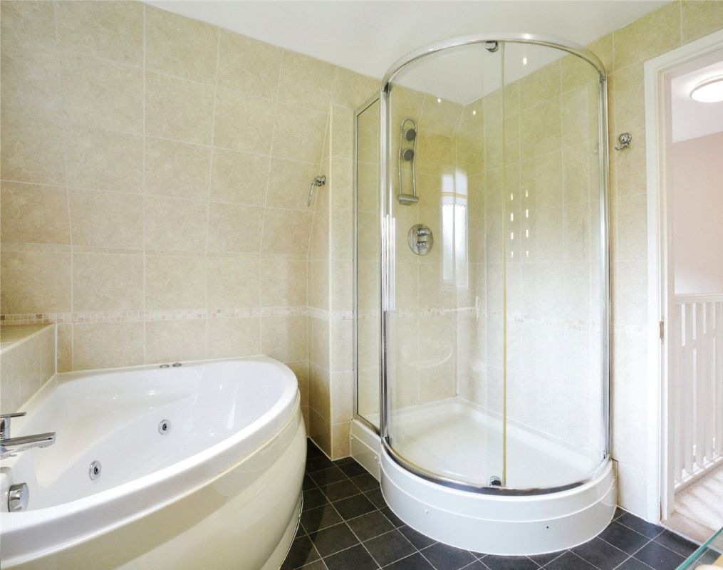 Lodge 4, Bodmin Holiday Park, Lanivet, Bodmin, Cornwall, PL30 5JJ PL30 5JJ